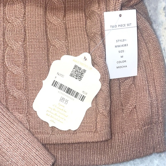 Altar’d State Cardigan & Camisole Set - Picture 4 of 4